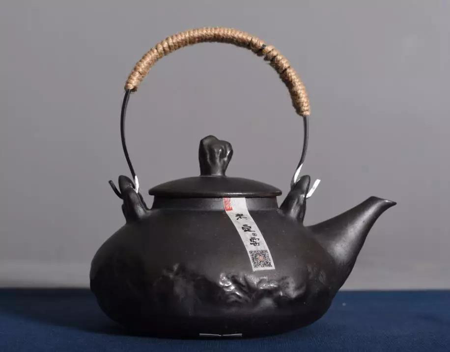 愛(ài)茶之人，怎能沒(méi)有一把提梁壺？